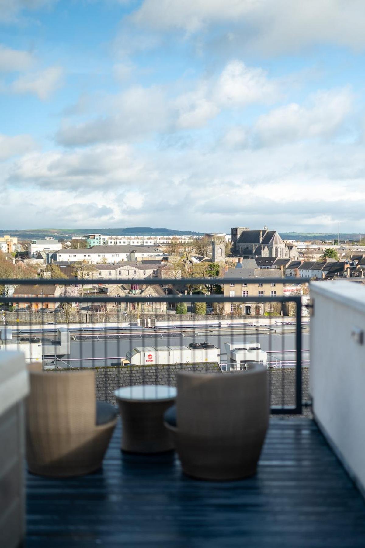Kilkenny Suites Room photo